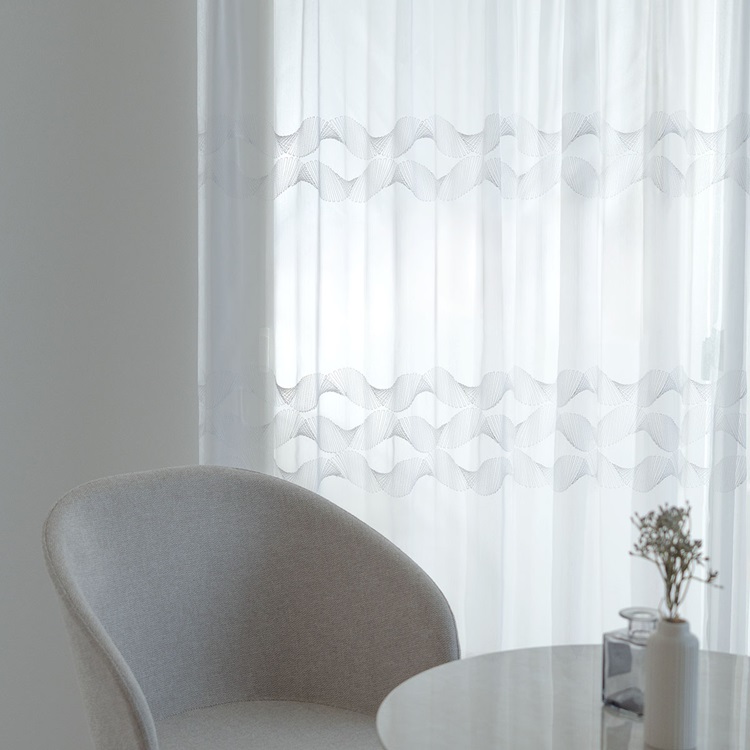 【トルコ製】刺繍クロスウェーブ（ホワイト）｜カーテン