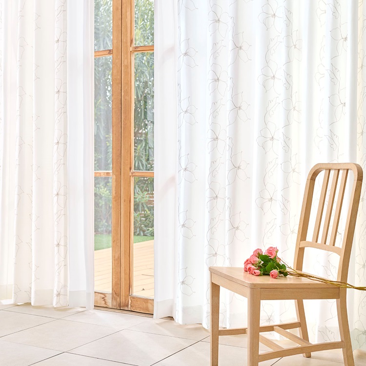 光を届ける超遮熱ドレープドローイングフラワー（ベージュ）｜カーテン