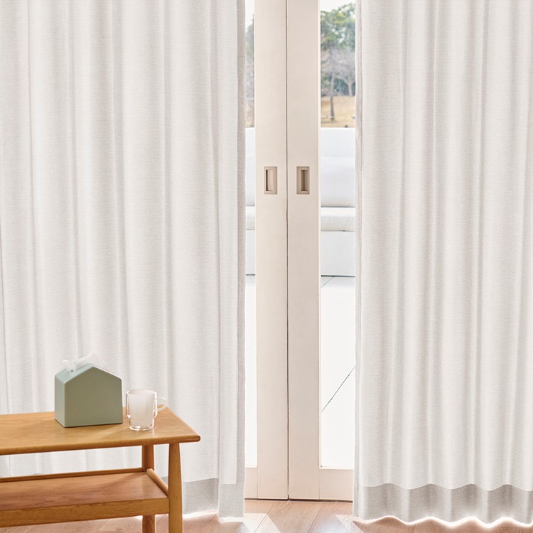 光を届ける超遮熱ドレープ無地（ホワイト）｜カーテン