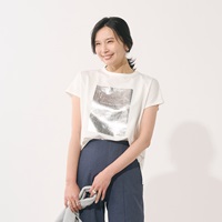 シルバー箔プリントＴシャツ
