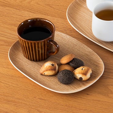 滑りにくい角丸木目トレイ 21×15cm