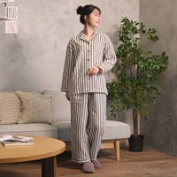 ケユカナイトウェア 軽量あたたか起毛二重ガーゼストライプセットアップ