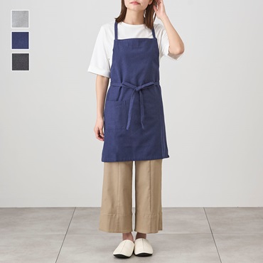 リサイクル糸で作ったエプロン