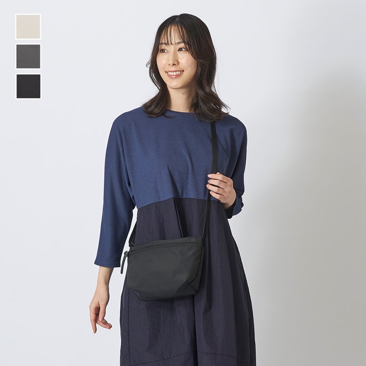 Ｎ撥水ボートショルダー¥2,200（税込 ¥2,420）
