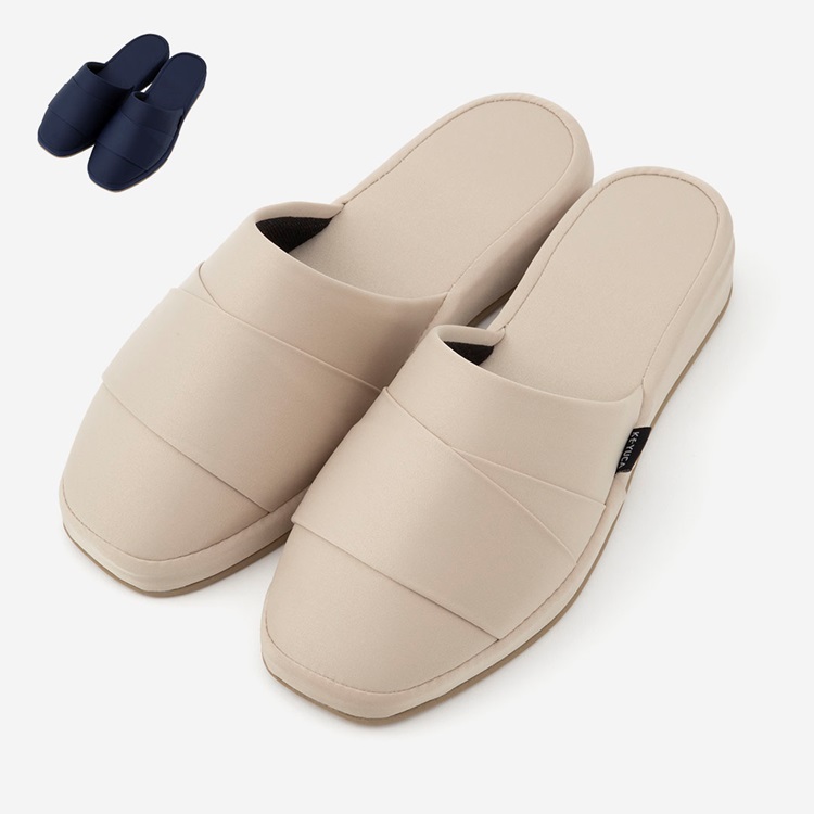 スクエアヒールサテンスリッパ