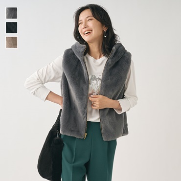 フェイクファーフーディーベスト