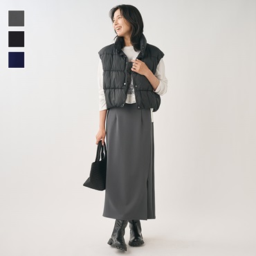 ファスナースリットポンチスカート