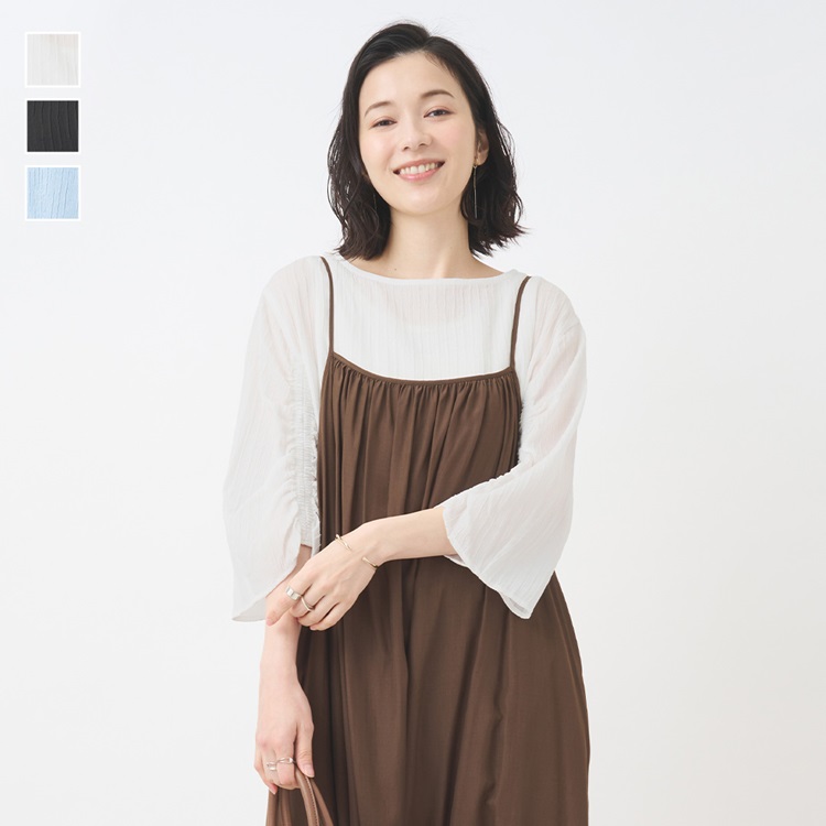 袖ギャザーブラウス