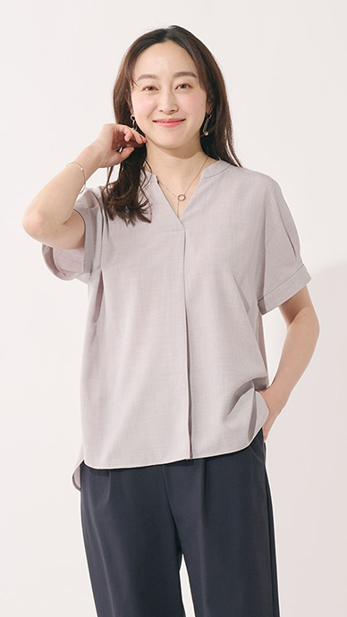 【すごナノ撥水】リネンライクスキッパーブラウス¥4,490 (税込 ¥4,939)