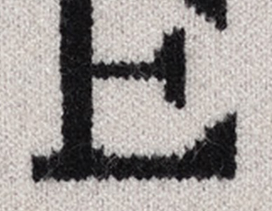 ジャカードロゴニットプルオーバー