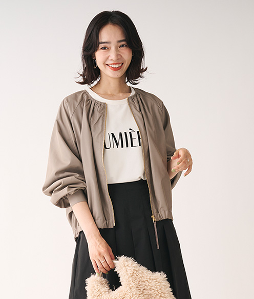 【すごナノ撥水】ノーカラーギャザーブルゾン