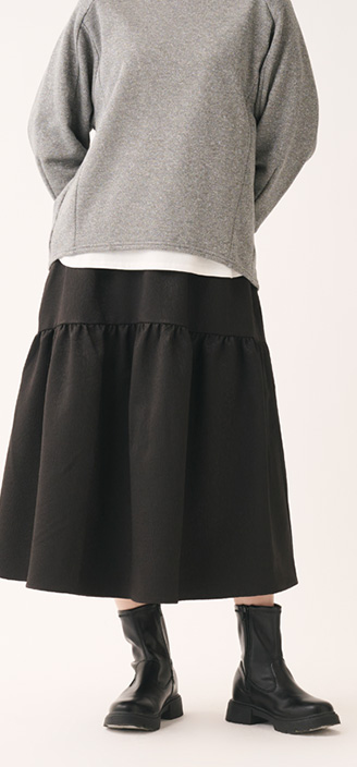 サテンジャガードギャザースカート