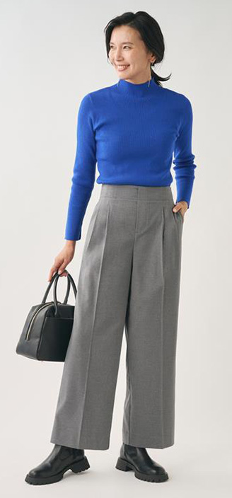 美シルエットタックワイドパンツ