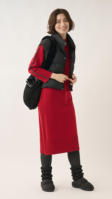 ハーフジップダンボールワンピース