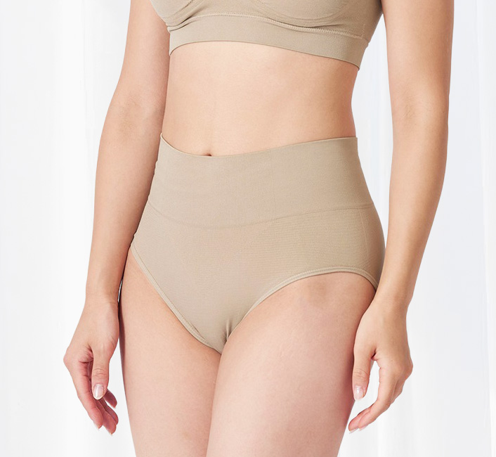 H スタイルケアカップ付メッシュキャミソール