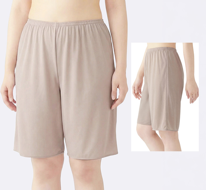 歩きやすさまで考えた、快適ペチパンツ。 こだわりの丈感で、まとわりつきにくく歩きやすい 静電気防止ぺチパンツ  