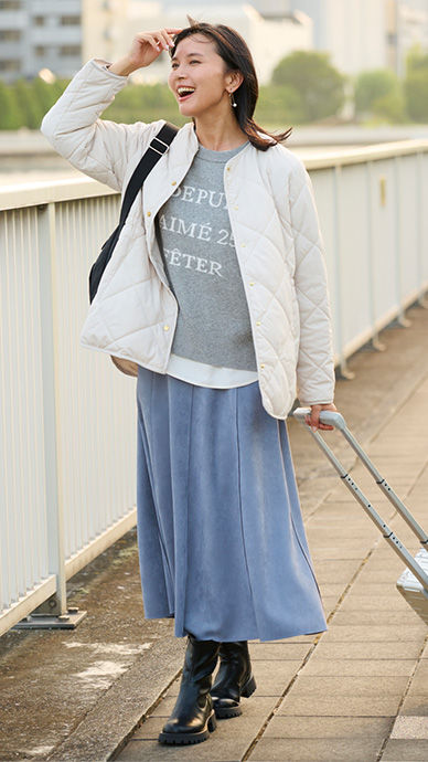 スウェードライクフレアスカー