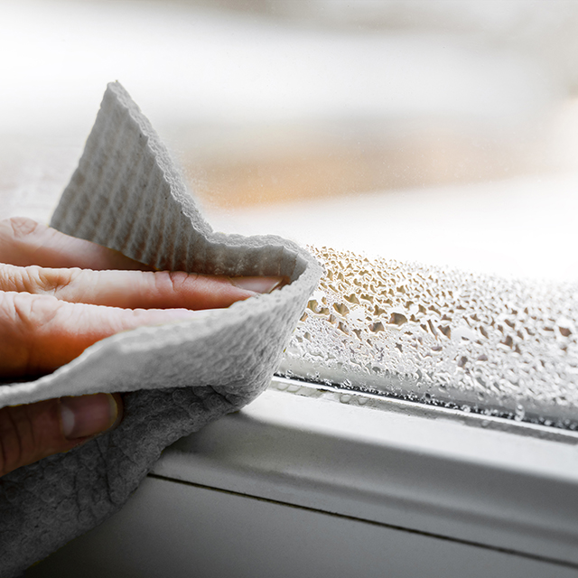 結露している窓